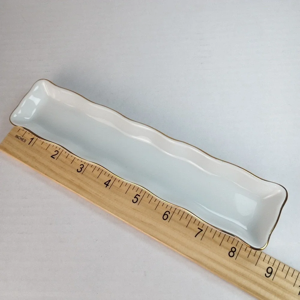 Set of 2 White Golden Heirloom Shafford Porcelain Trays With Gold Trim 8.5